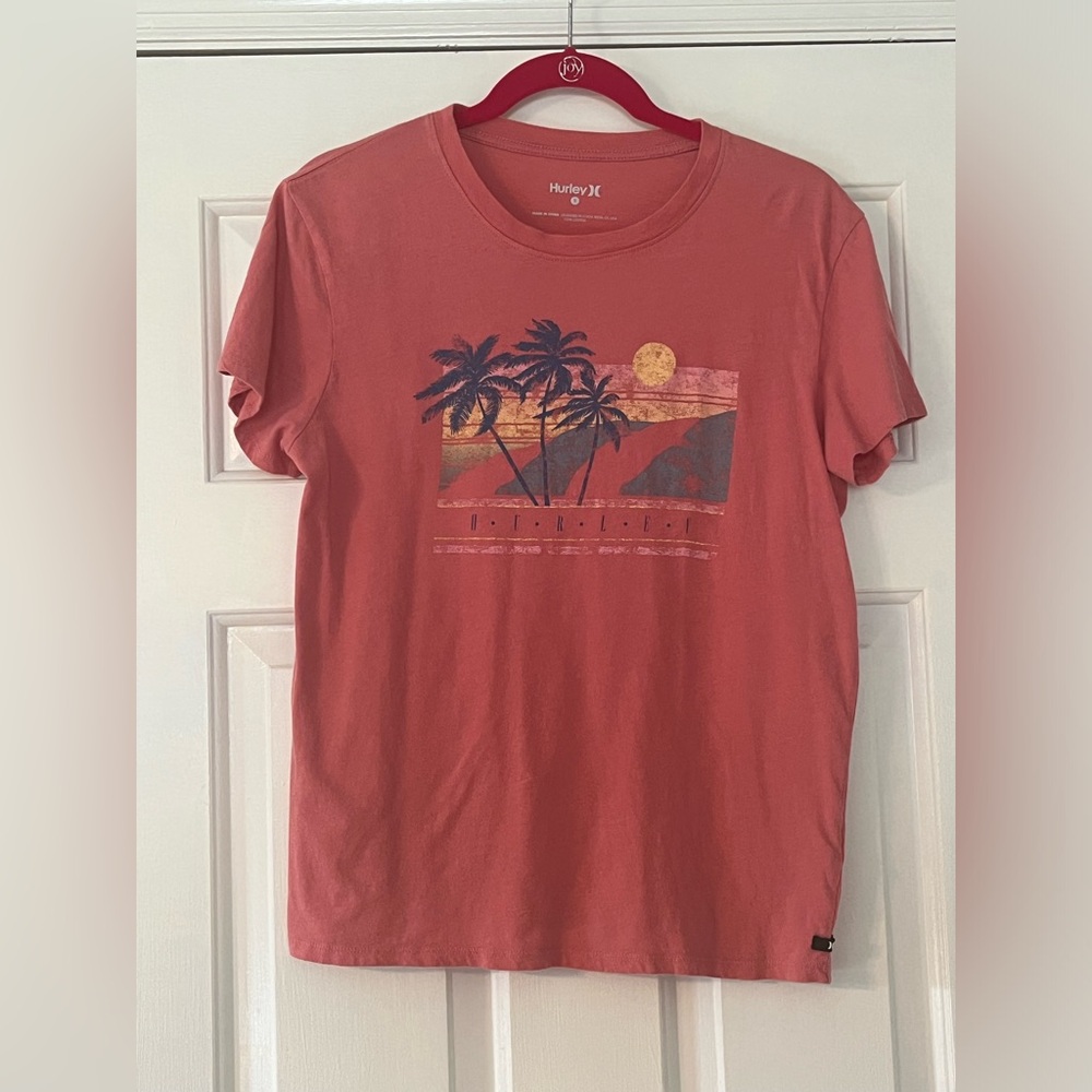 Hurley womens t shirt small